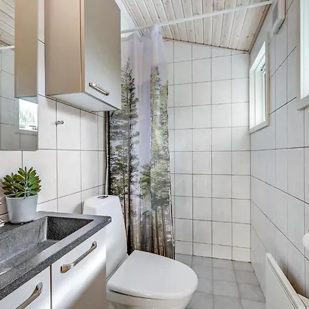3 Bedroom Beautiful In Tranekaer